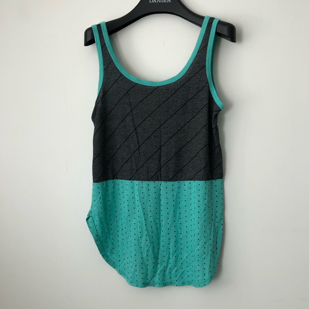 VOLCOM Patterned Tank Top - Picture 3 of 3